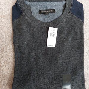 NEW Banana Republic Factory Two Tone Long Sleeve t shirt Men's L